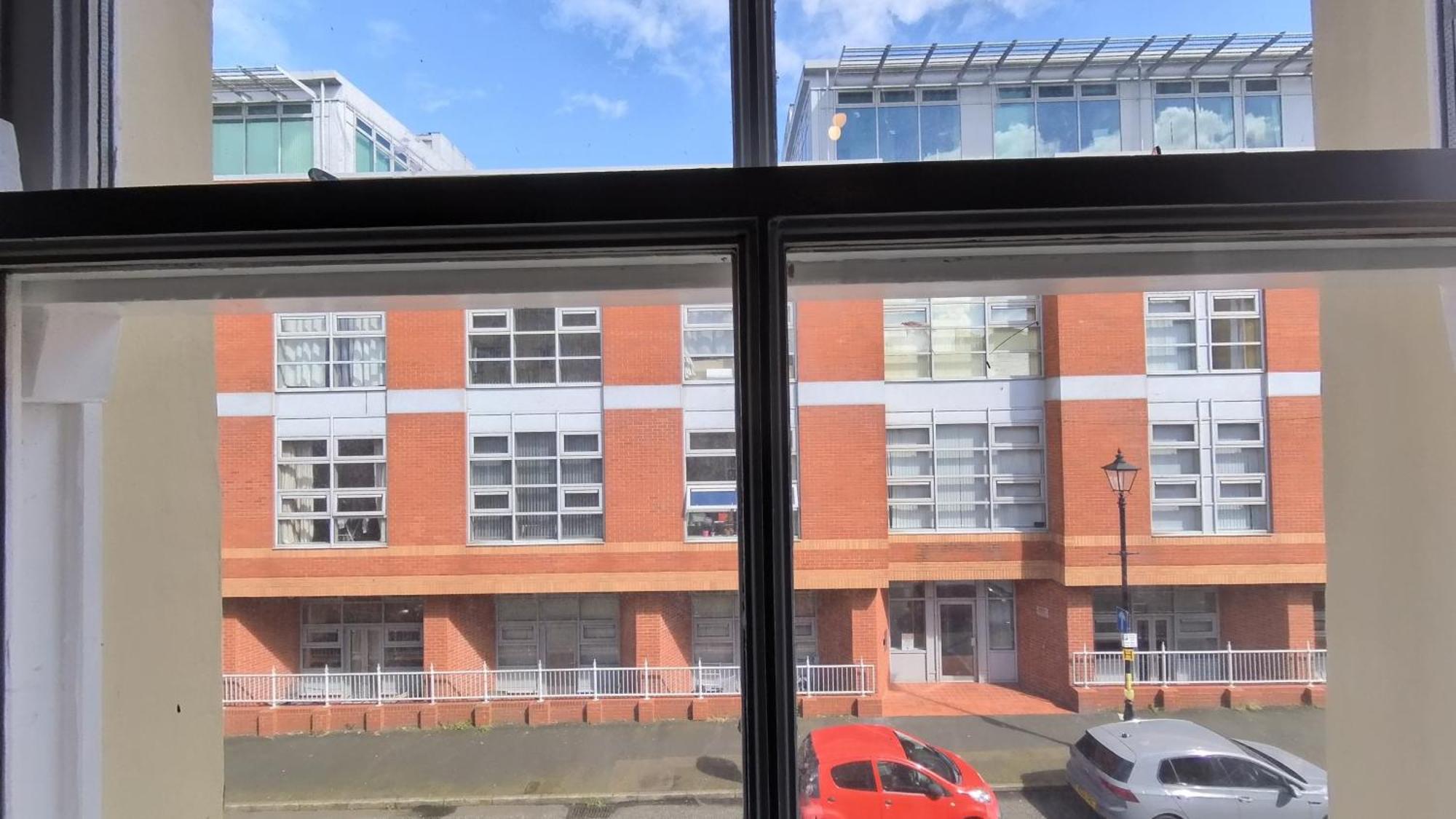 Group Bookings: Up To 30 Guests Across 5 Spacious Flats! Keyless Access Free Wifi & Parking Birmingham Esterno foto
